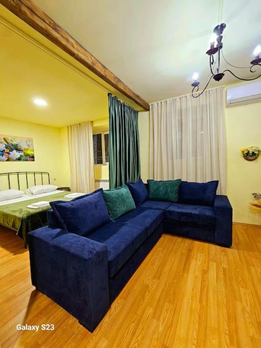 Apartment In The Old District Tbilisi ภายนอก รูปภาพ