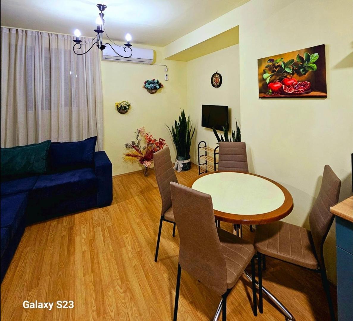 Apartment In The Old District Tbilisi ภายนอก รูปภาพ