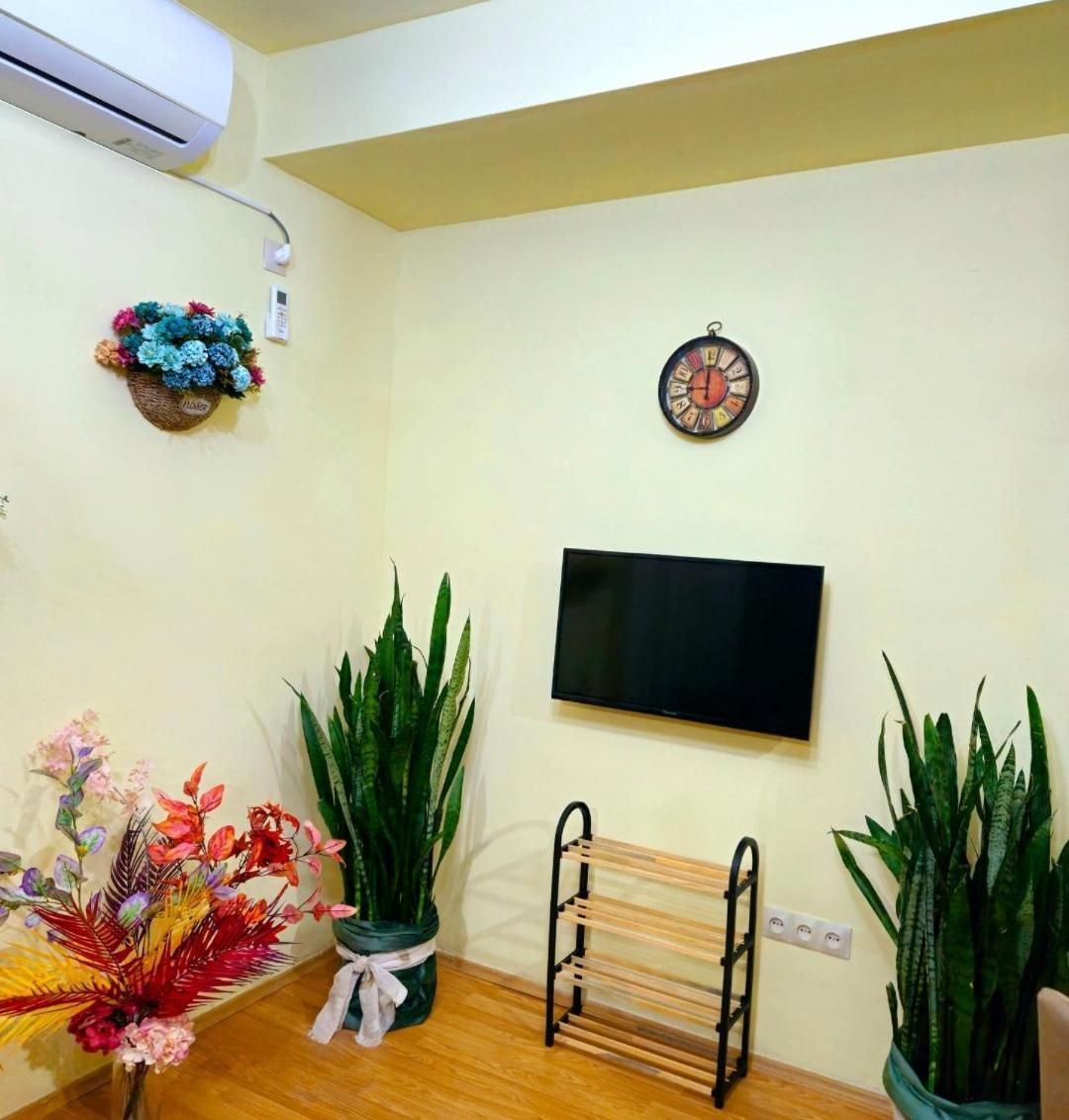 Apartment In The Old District Tbilisi ภายนอก รูปภาพ