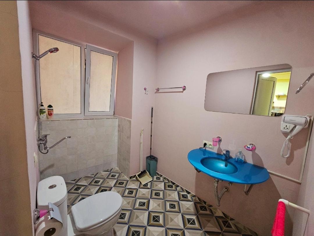 Apartment In The Old District Tbilisi ภายนอก รูปภาพ
